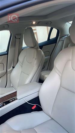 فولفو S60